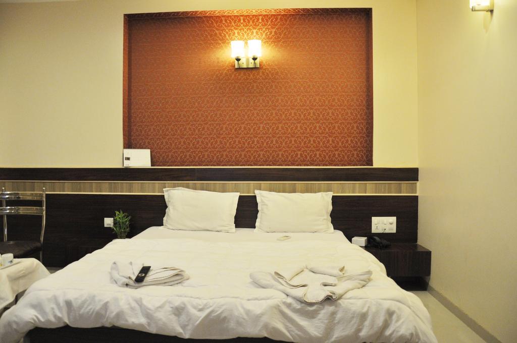 Hotel Sai Pancham Shirdi Rom bilde
